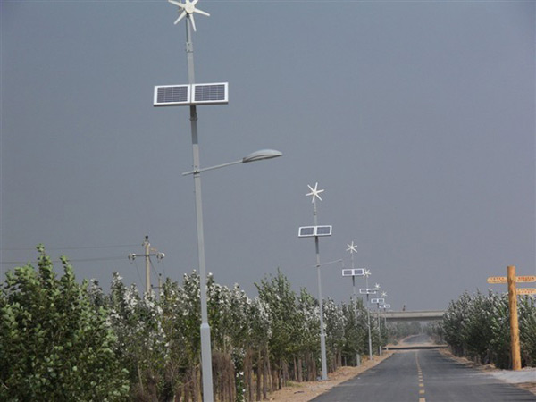 太陽(yáng)能路燈